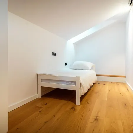 Villa Hillmax *