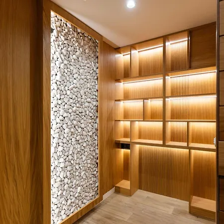 Hillmax Villa