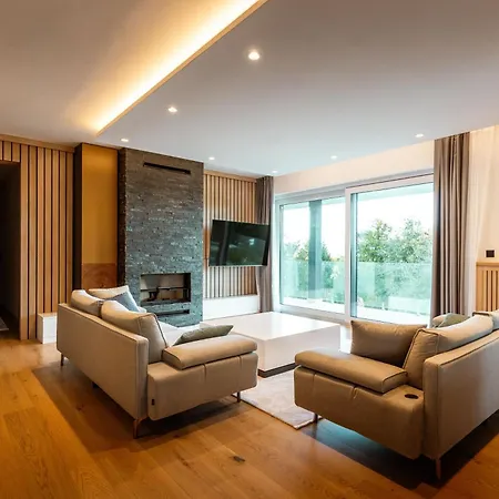 Villa Hillmax