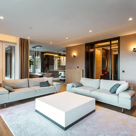 Villa Hillmax *