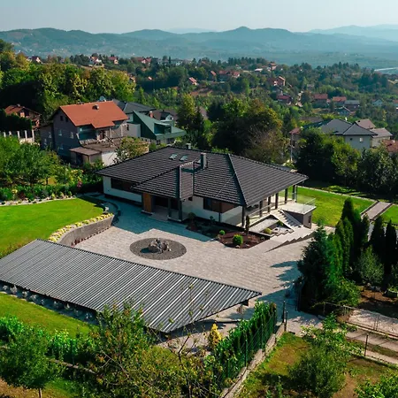 Villa Hillmax *